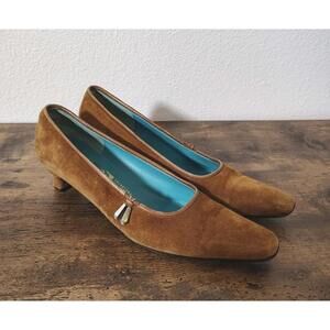 Salvatore Ferragamo Women's Brown Tan Suede Kitten Heels Dress Shoes Size 7.5 2A